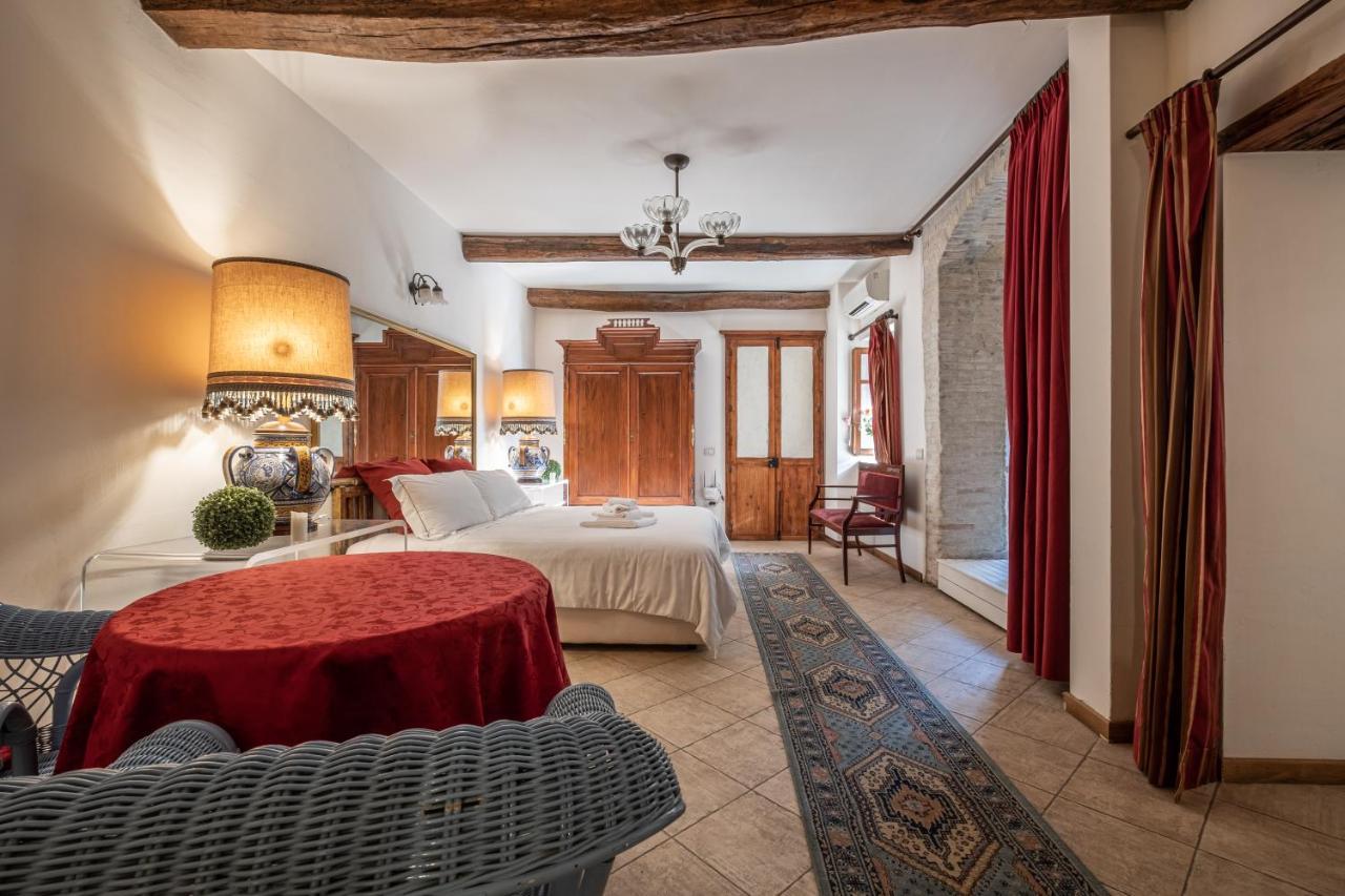 Corte Cristina & Suites Quartucciu Ngoại thất bức ảnh